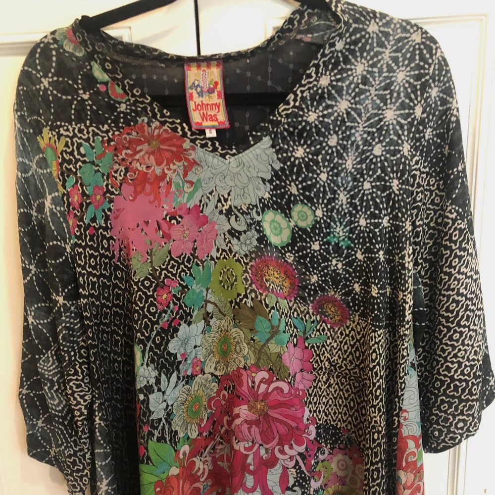 Johnny Was Tunic size Small